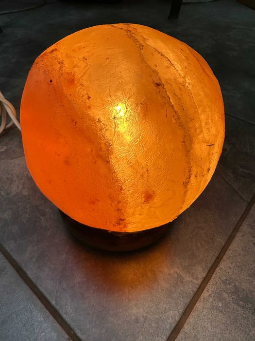 Солна лампа крушка за декорация, осветление, лечение със соли