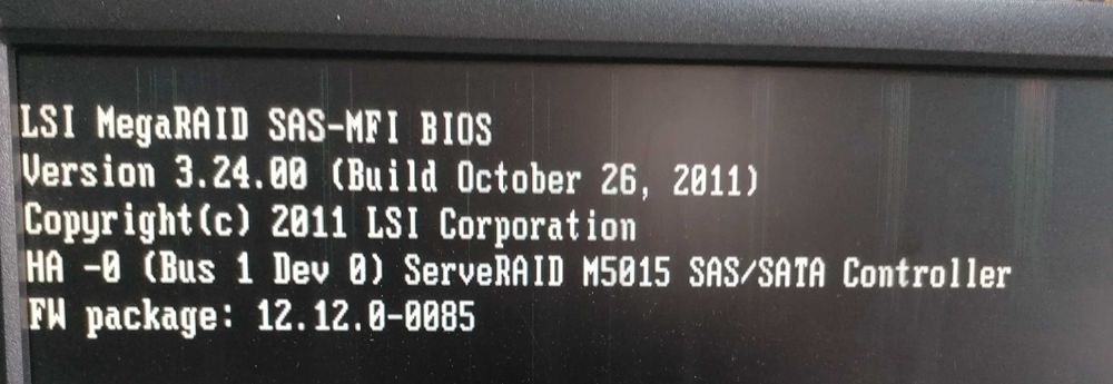 Контролер RAID / SATA