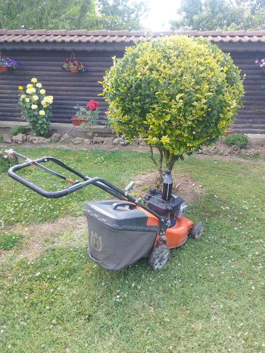 Моторна косачка Husqvarna LC140