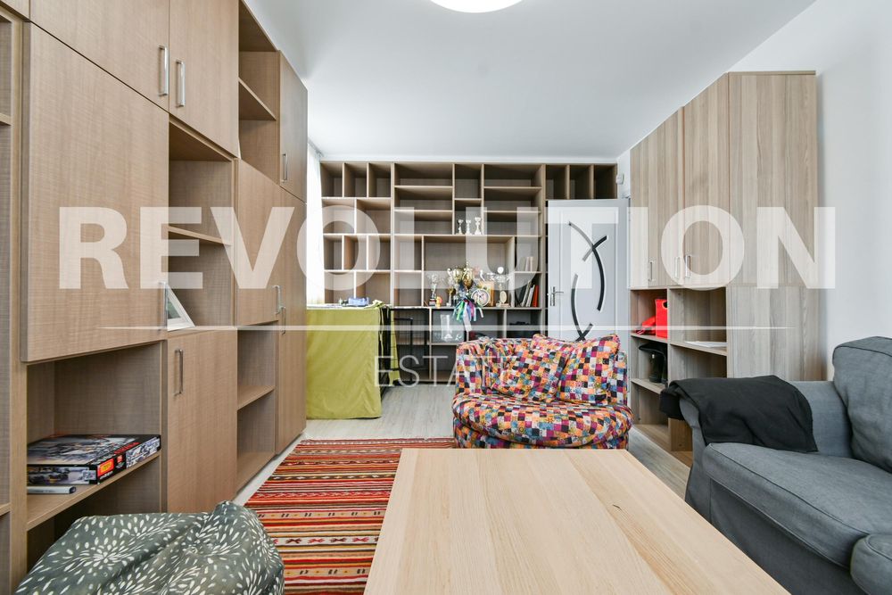 Продава се Къща в София, Иван Вазов - 150 кв.м за 1434 €/кв.м - Снимка #1