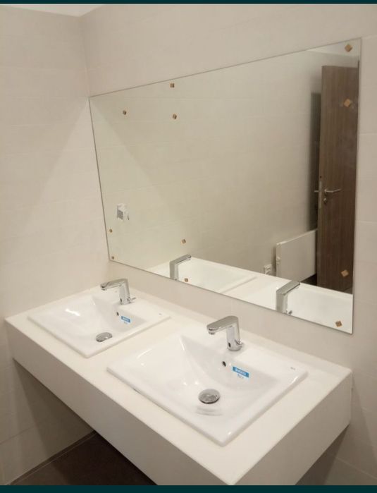 Стъкларски услуги