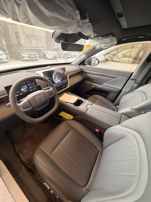 Dongfeng  2025 — 2