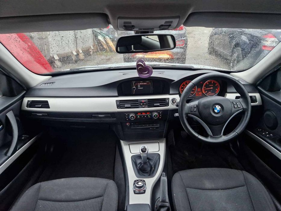 BMW E90 325D 197кс Facelift cic седан  ръчка НА ЧАСТИ!