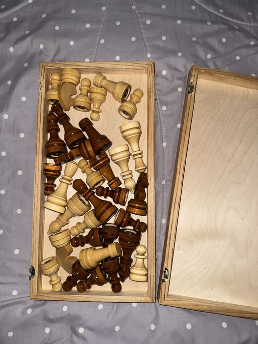 Шахматы деревянные