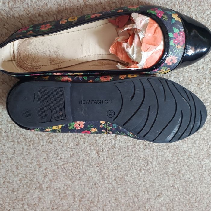 Pantofi dama tip balerini