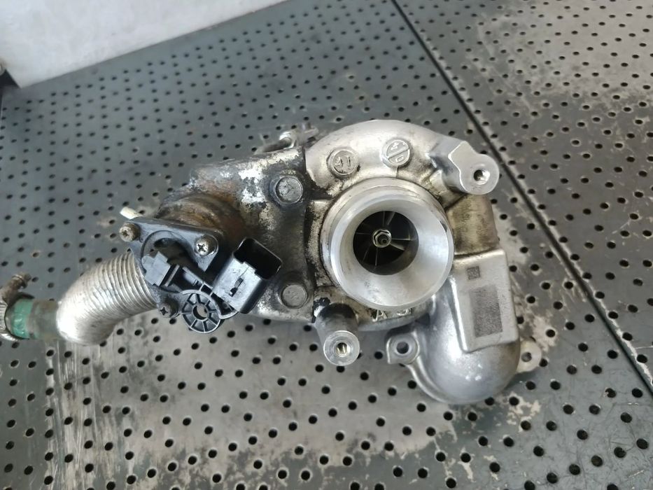 turbina 1.5 tdci ugjc ford  fiesta 6 citroen c4 peugeot 308 9673283680