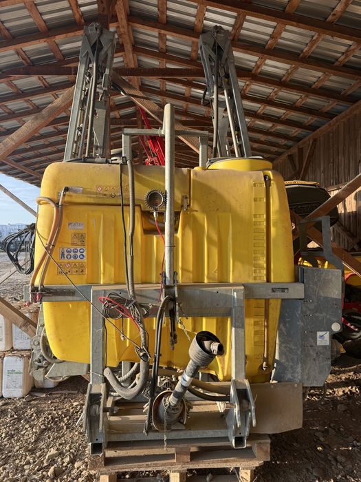 Instalatie MET erbicidat Caffini Stand.Fox 1000/14, 2010