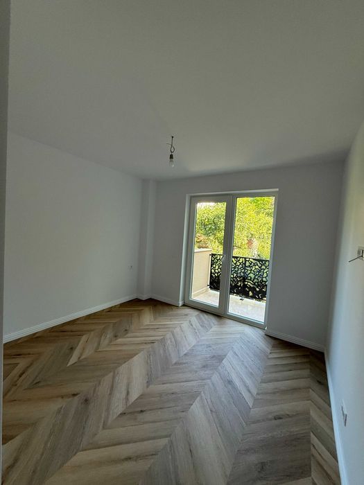 Apartament premium cu 2 camere decomandate, parcare și boxă incluse – zonă centrală, Suceava (str. Nicolae Titulescu) - Vedere 6