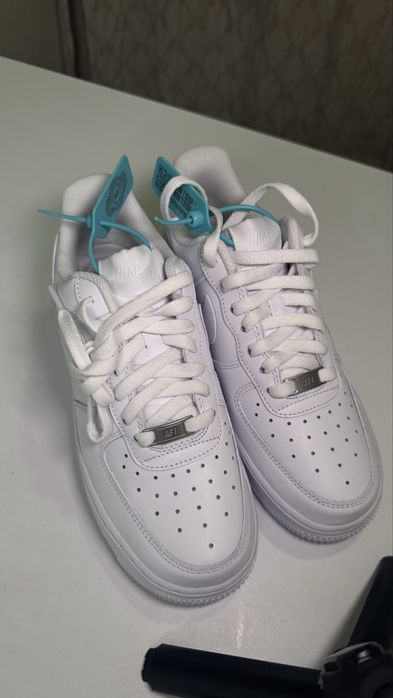 Nike Air Forse Triple White