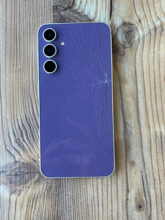 Продам или обменяю samsung s23fe