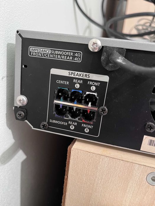 Samsung телевизор плазма 37”+ Samsung Home theater Sound System