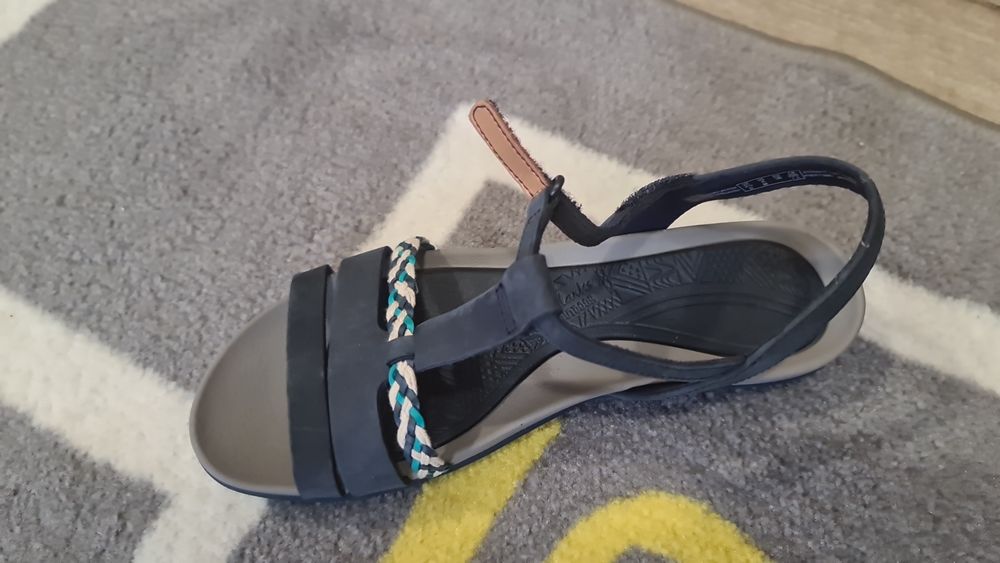 Sandale Clarks femei noi  39.5 , 41