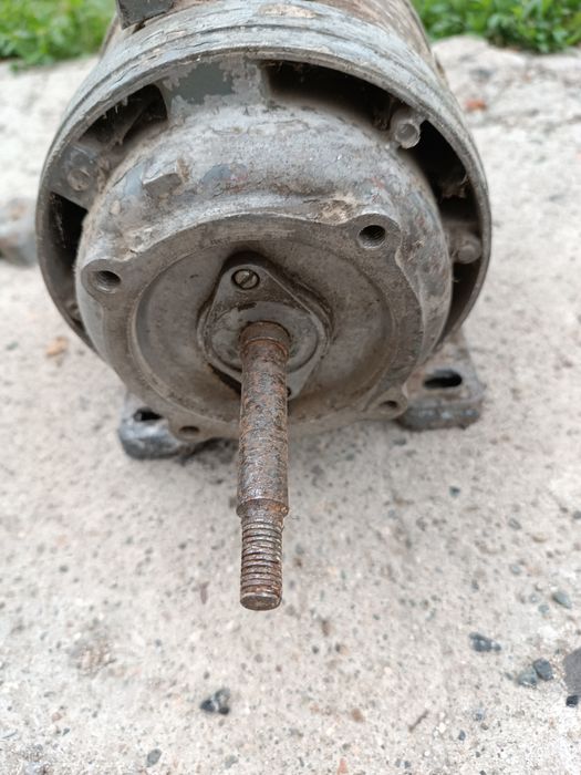 Продается электро двигатель