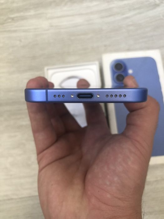 Iphone 16 NOU 128gb