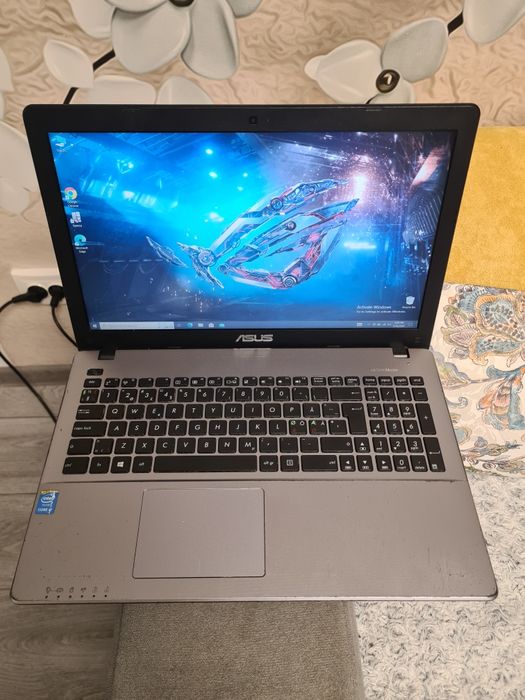 Laptop Asus i7 4th gen 8gb ssd 120gb gtx 950 2gb 15,6"led slim full hd