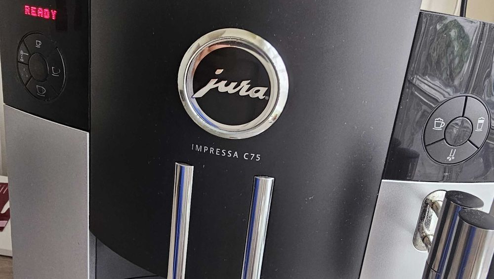 Espressor automat Jura c75