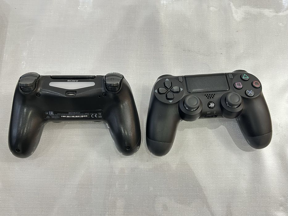 Playstation 4 slim
