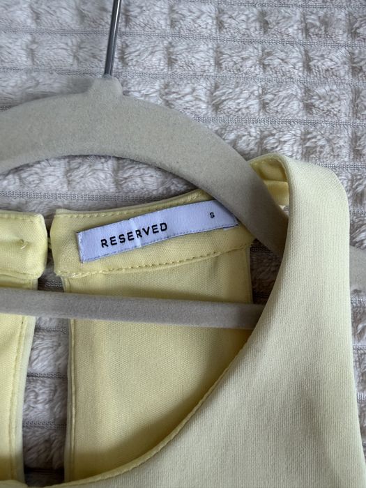 Жълта, къса рокля Reserved