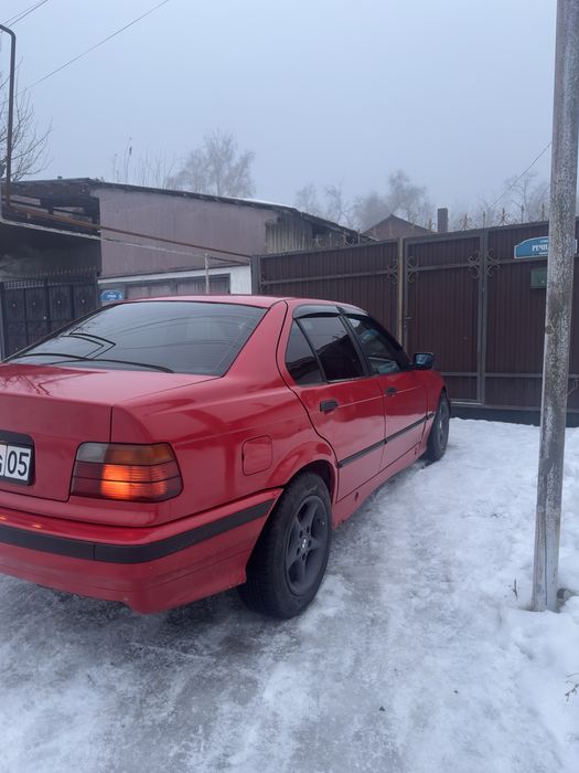 Продам bmw e36 срочно на активном ходу