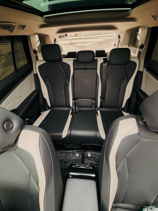 Volkswagen ID6 Pure+ 2022/23
