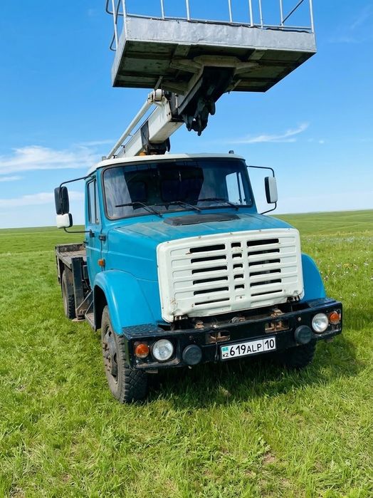 Продам ЗИЛ АГП-18 04