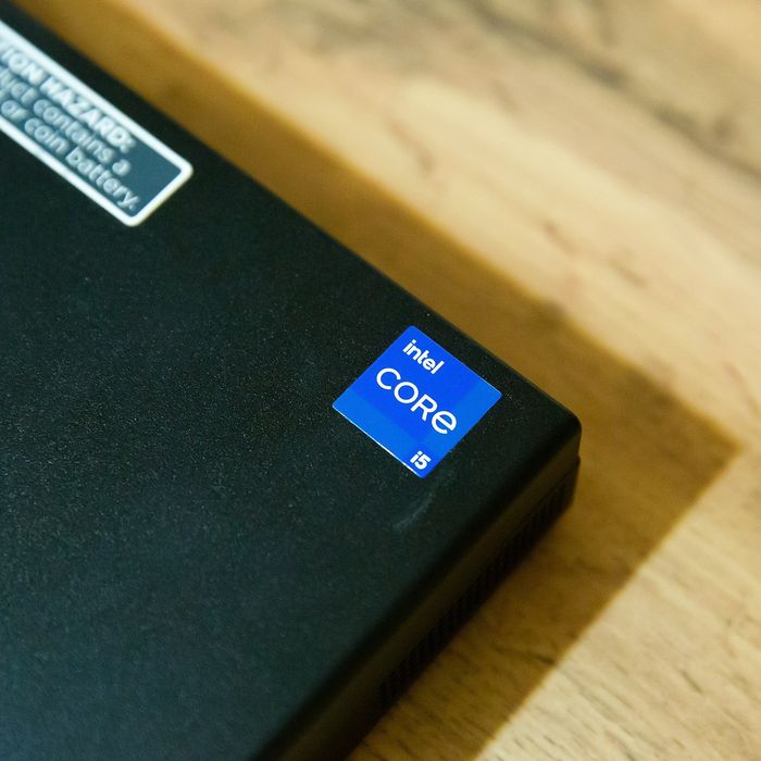 Продам Мини компьютер LENOVO ThinkCentre neo 50Q GEN 4.