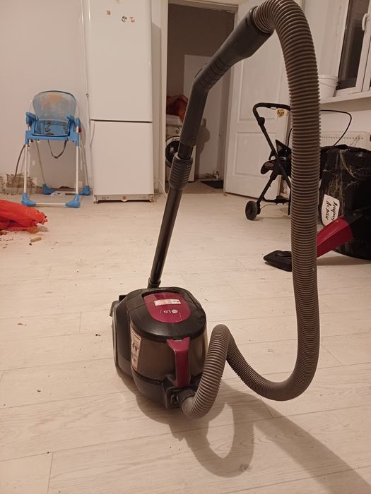 Пылесос в хорошем состоянии