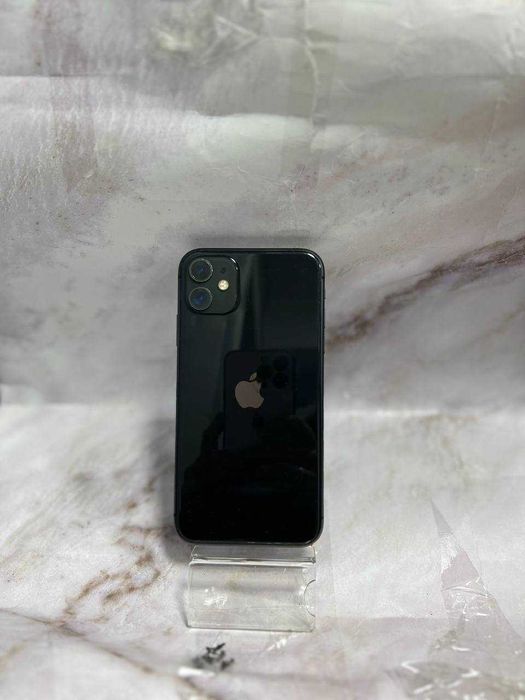 смартфон Apple iPhone 11