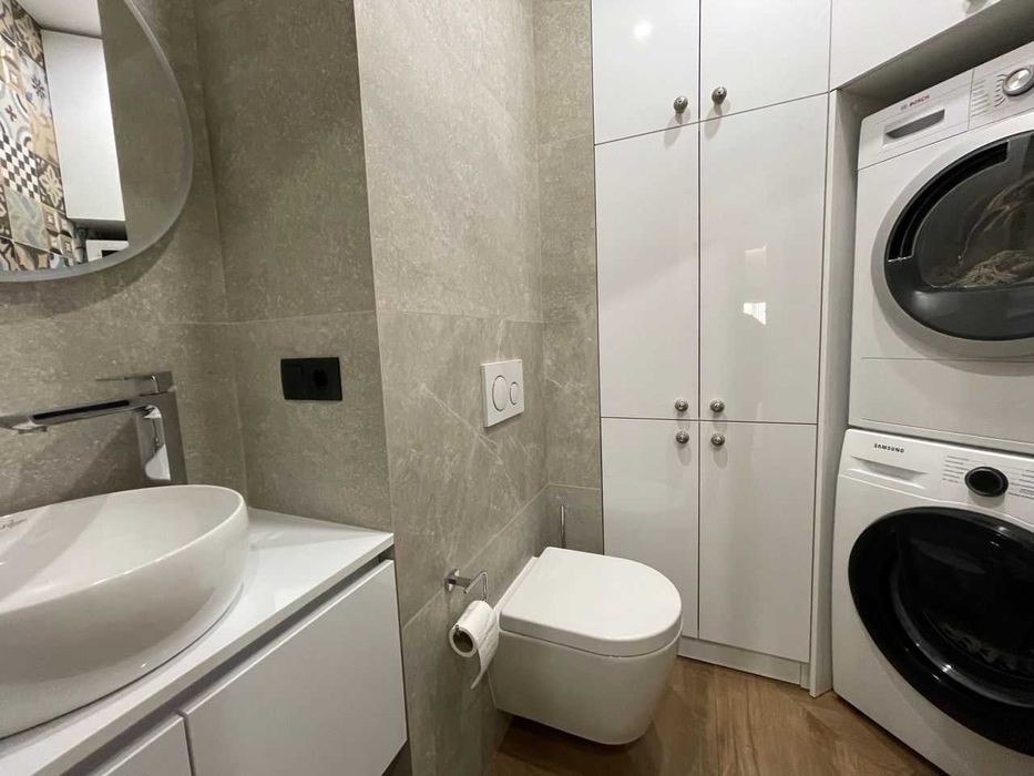 Дава се под наем Двустаен апартамент в София, Дианабад - 98 кв.м за 450 € - Снимка #2