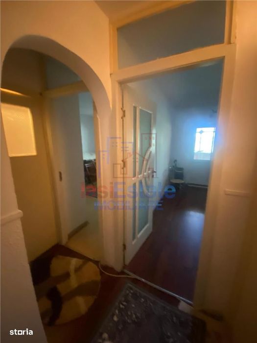 Apartament 4 camere zona Nicolina