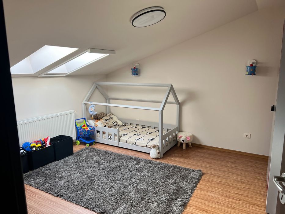 Vand penthouse Giroc zona planetelor