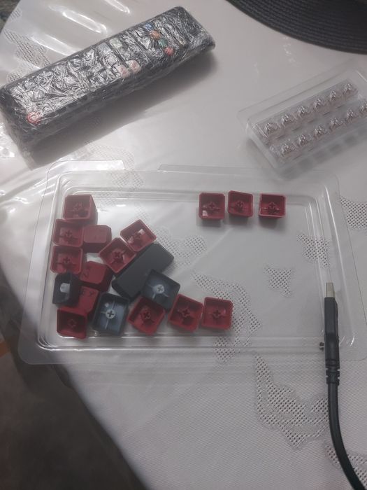 Продаю клавиауру