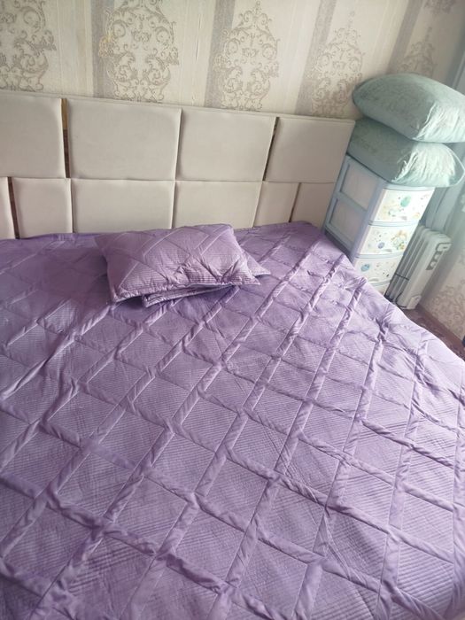 Продам двухспальную кровать