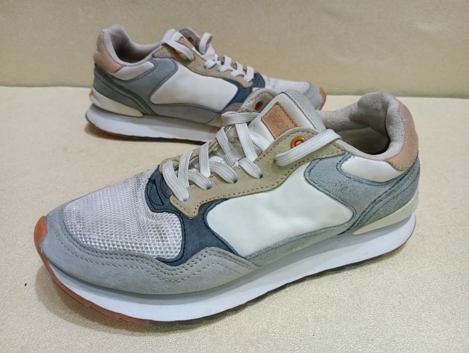 Hoff сникърси кожа N36- 32 лв