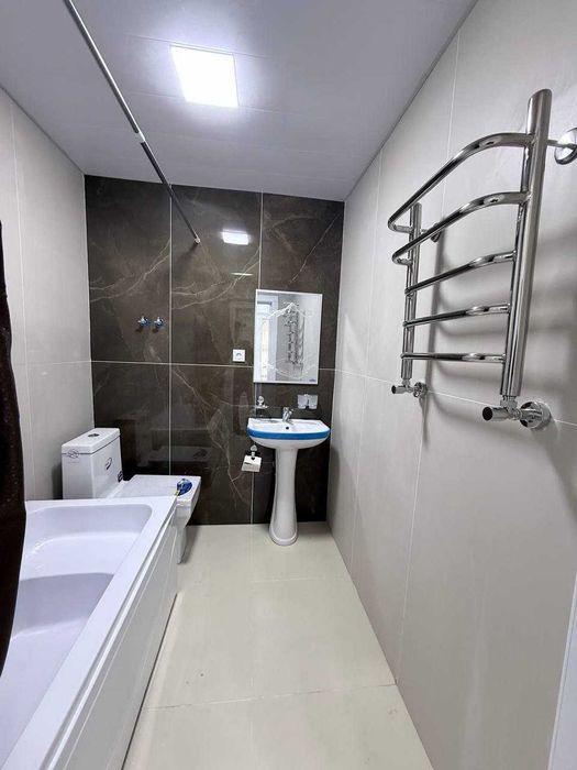 N.12485 Срочно!!!  Продаётся 2-х ком-я квартира на 2 этаже