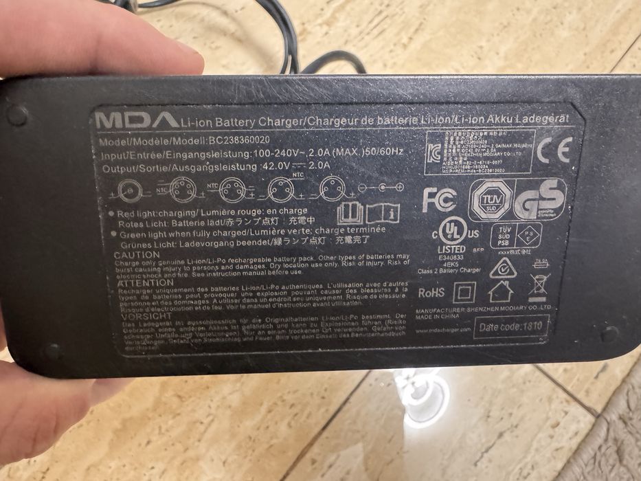 MDA Li-ion Battery Charger – model BC238360020