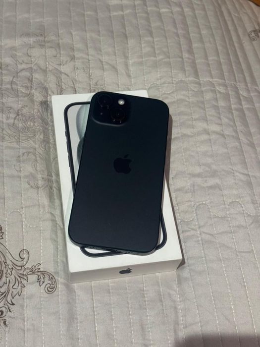 Продам айфон 15 iphone 15 128gb