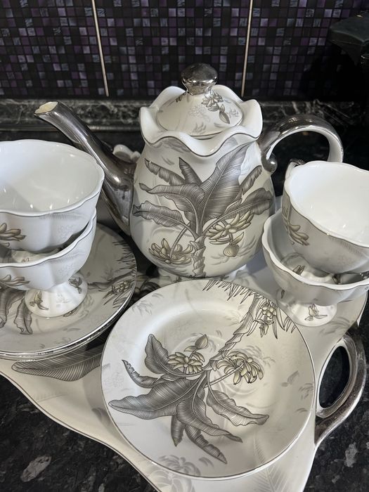 Продам чайный сервиз