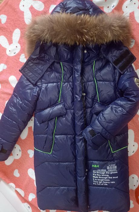 Продам куртку 146 р зима срочно