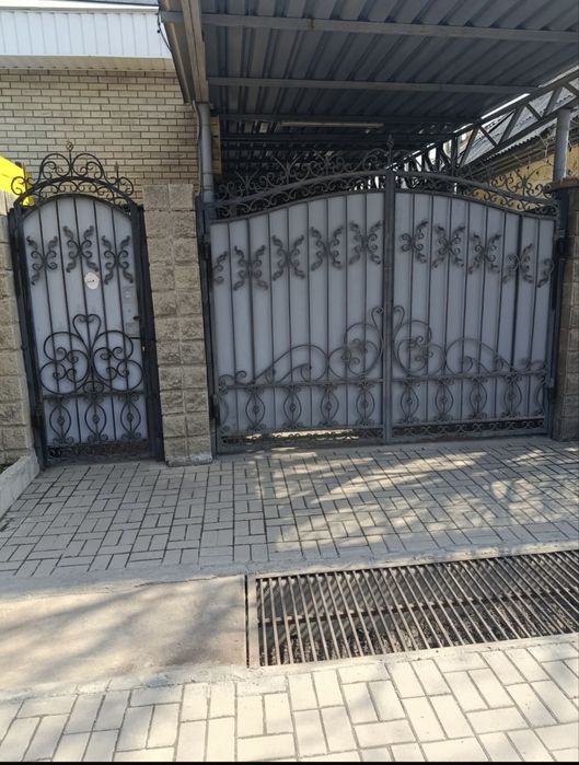 Ворота распашные и калитка
