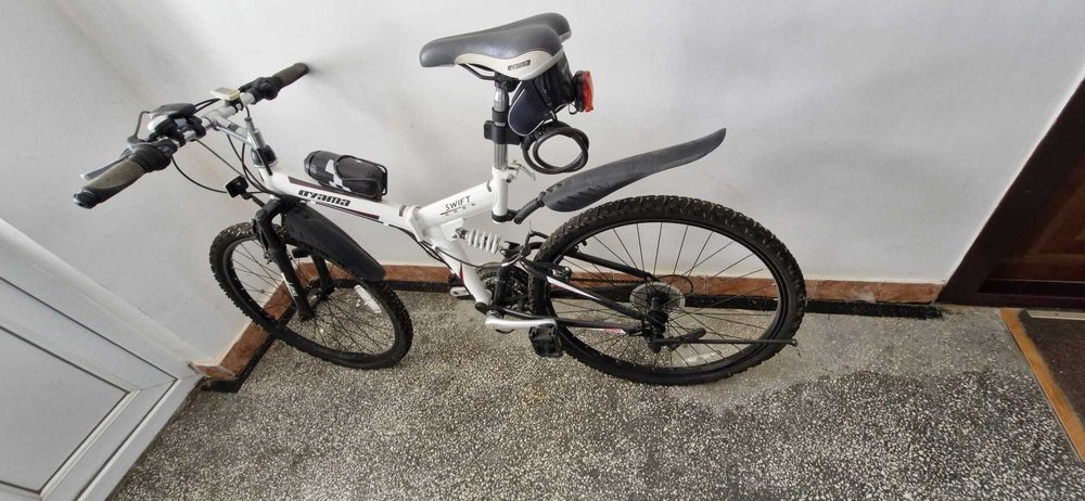 Vand bicicleta SWIFT in stare foarte buna de functionare