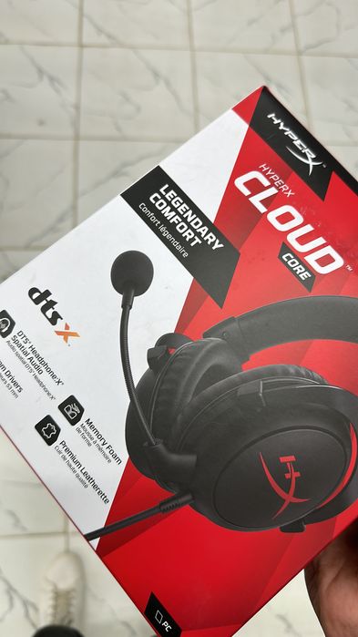 Наушник hyper x cloud