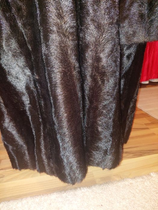 Haina de blana,de dama varianta lunga ,de femei,palton lung de dama