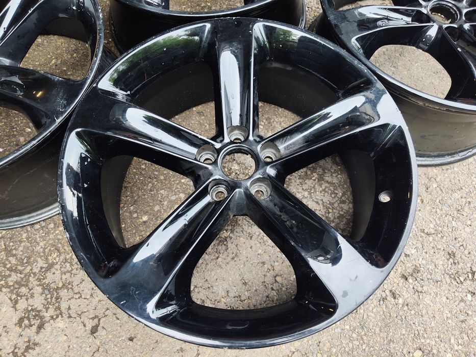 20" 5x115x71,5 оригинални алуминиеви джанти за Dodge Charger..