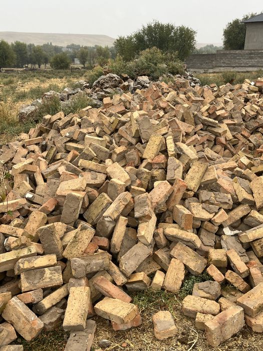 Кирпич Советски.