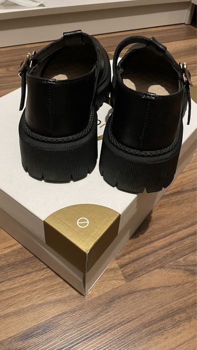 Туфли кожа женские