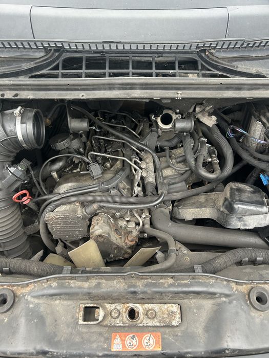 Geam dreapta spate fix caroserie Mercedes Vito 111 cdi 2009