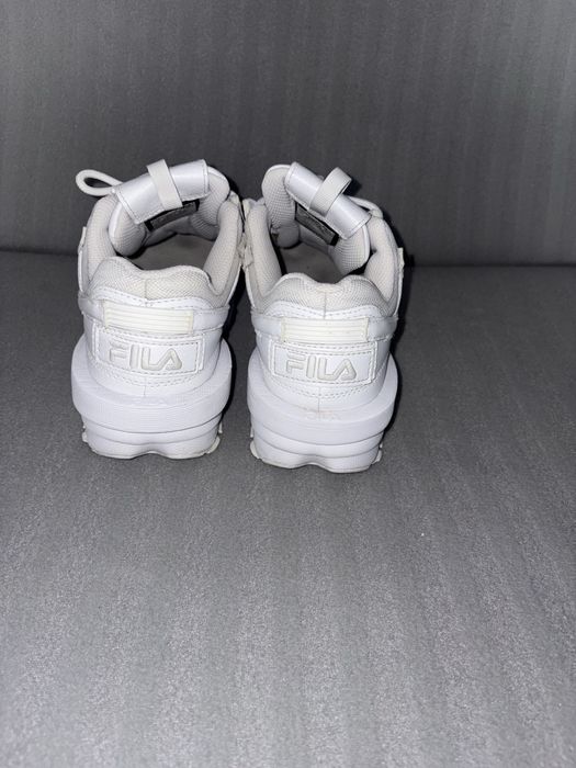 Adidasi dama Fila marimea 37