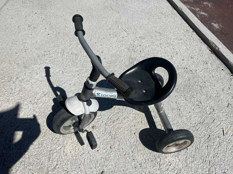 Детско колело с три гуми