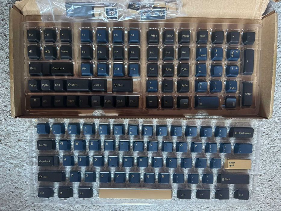 Pbt Keycaps full set cherry mx profile. noi nefolosite